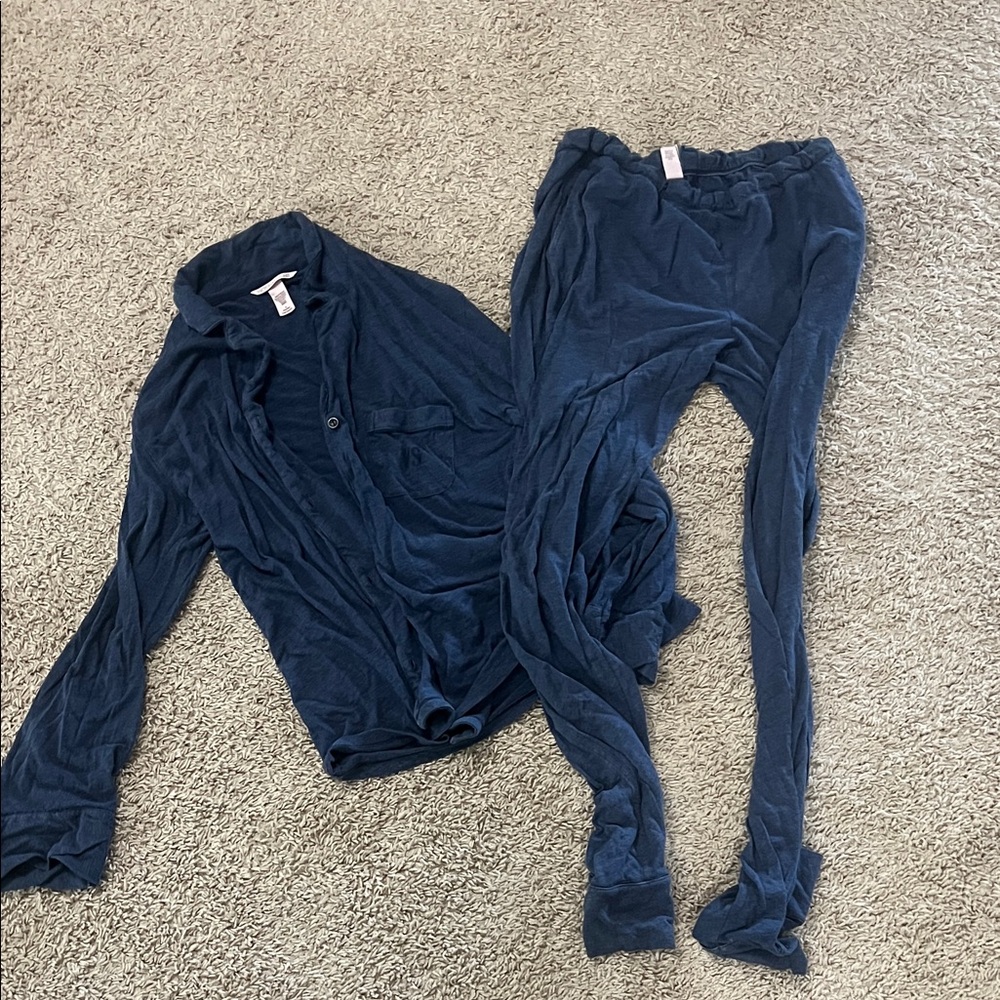 Victorias secretly long sleeve pajama set size medium